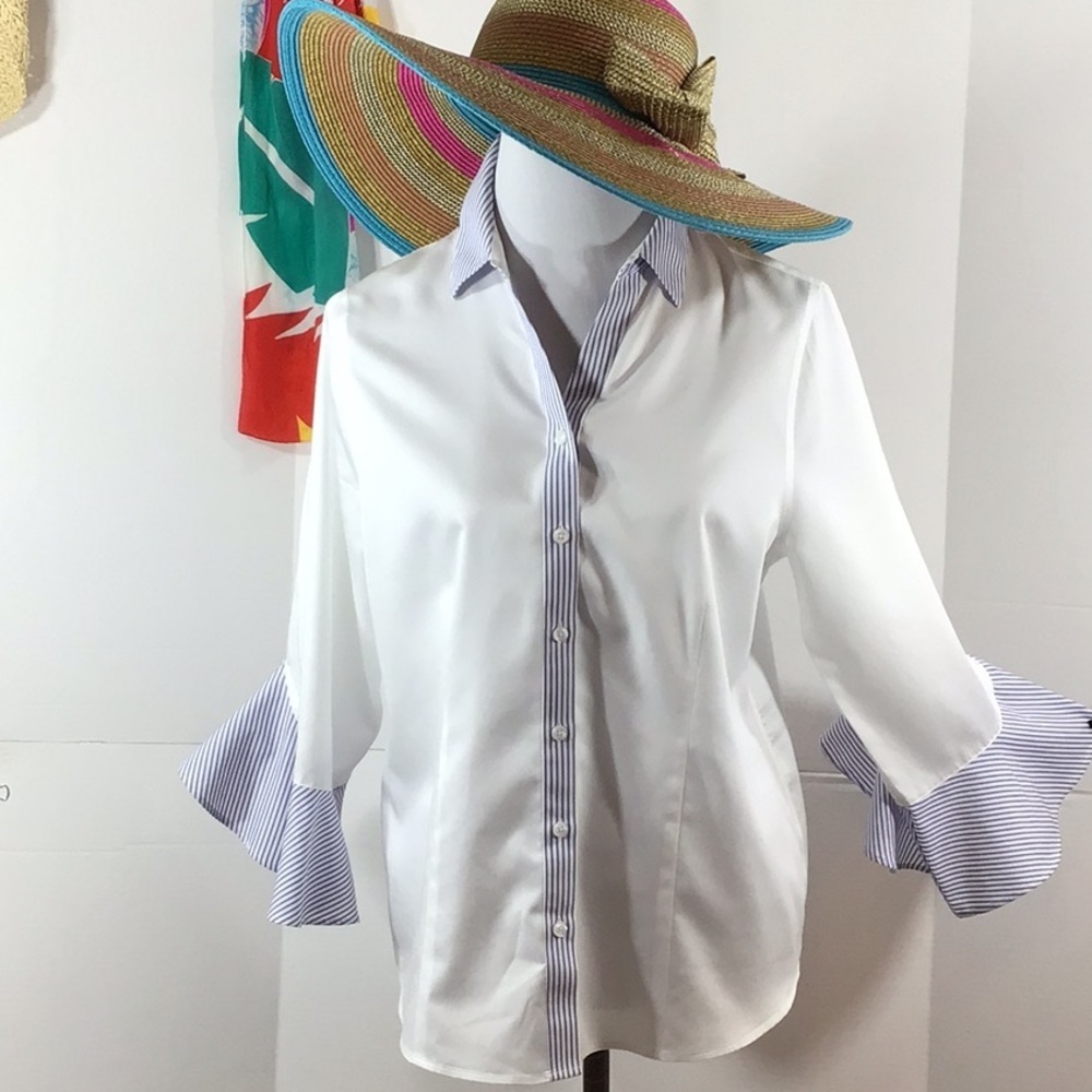 Chico’s white ruffle sleeve blouse 8 NWT